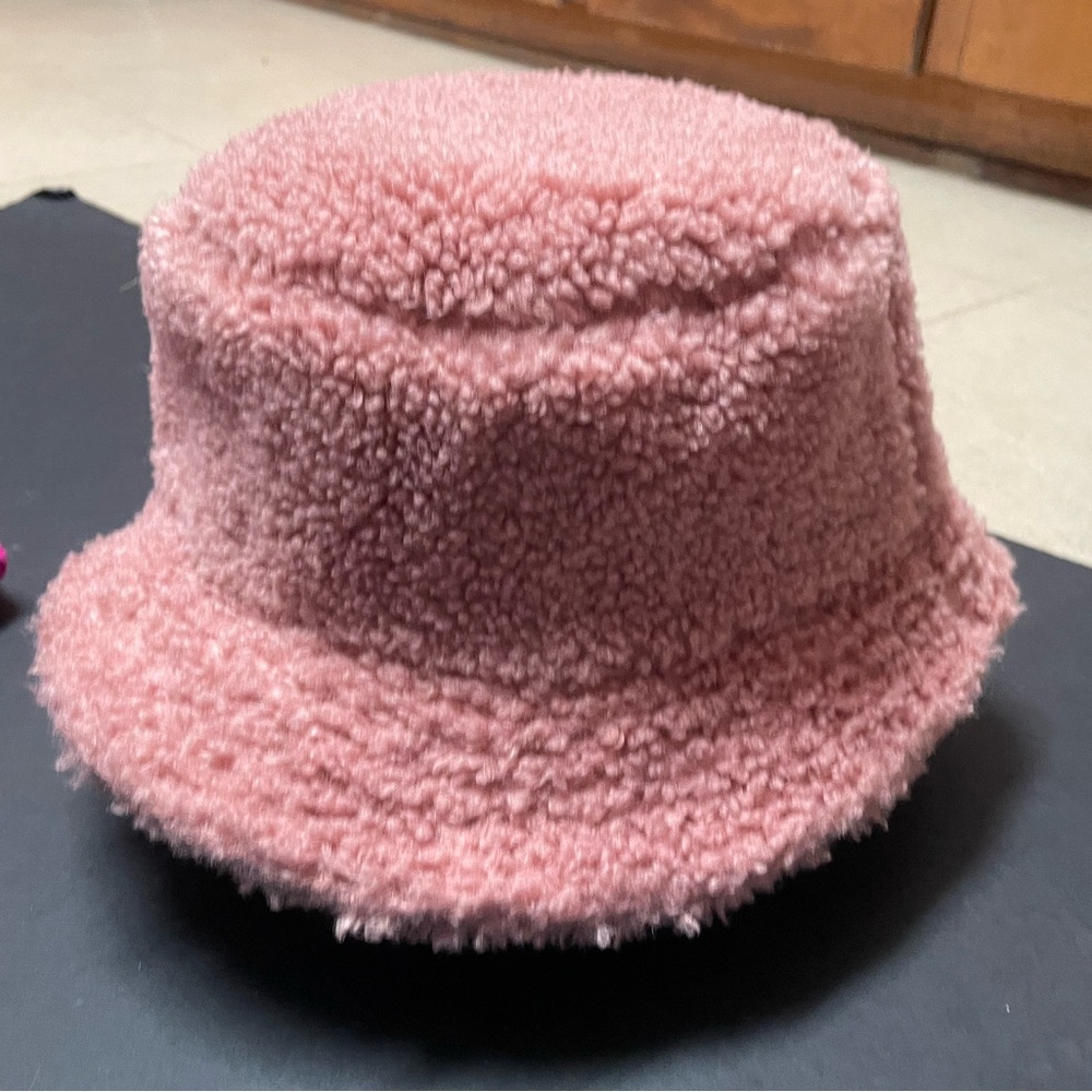 Urban Outfitters Rose Pink Plush Sherpa Bucket Hat